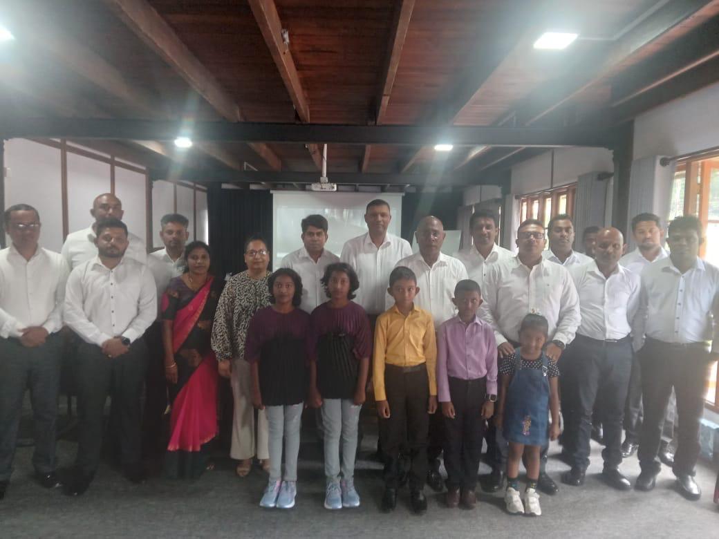 குழந்தைகளின் ஒளிமயமான எதிர்காலத்திற்காக புலமைப் பரிசில்களை வழங்கும் பிராந்திய பெருந்தோட்ட கம்பனிகள்