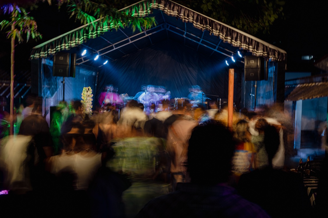 ‘කච කච’ රැඩිකල් ප්‍රකාශනයේ දශකයක සැමරුම කොළඹදී