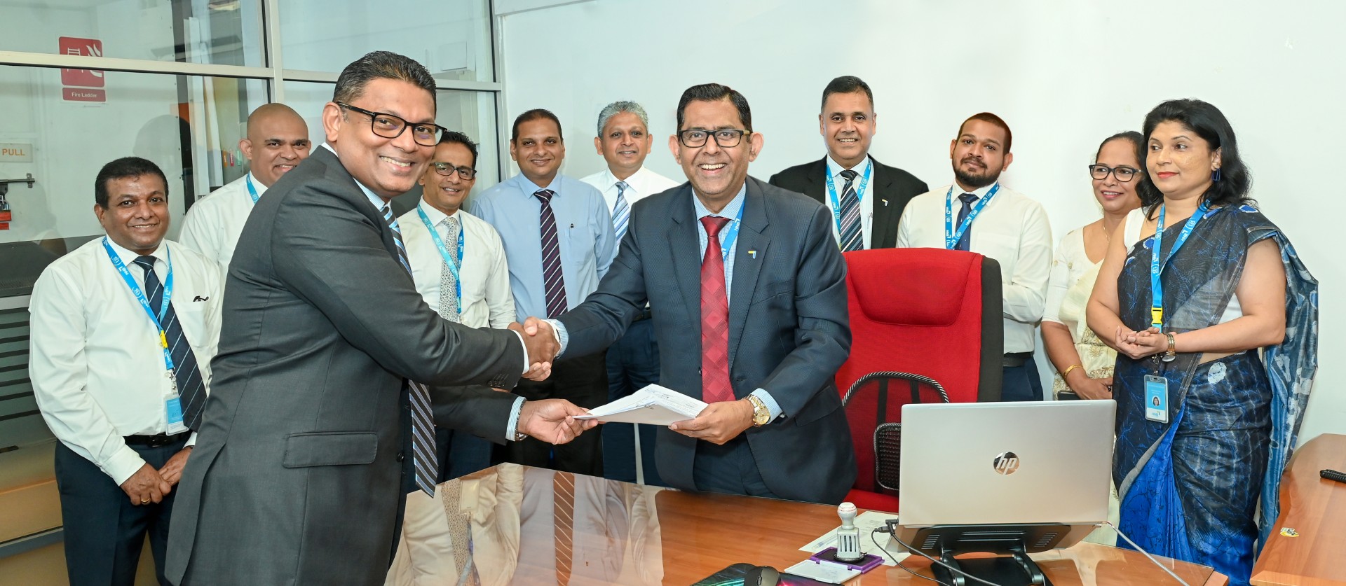 HNB සිය පළමු වෙළෙඳ මධ්‍යස්ථානය පිටකොටුවේදී විවෘත කරයි