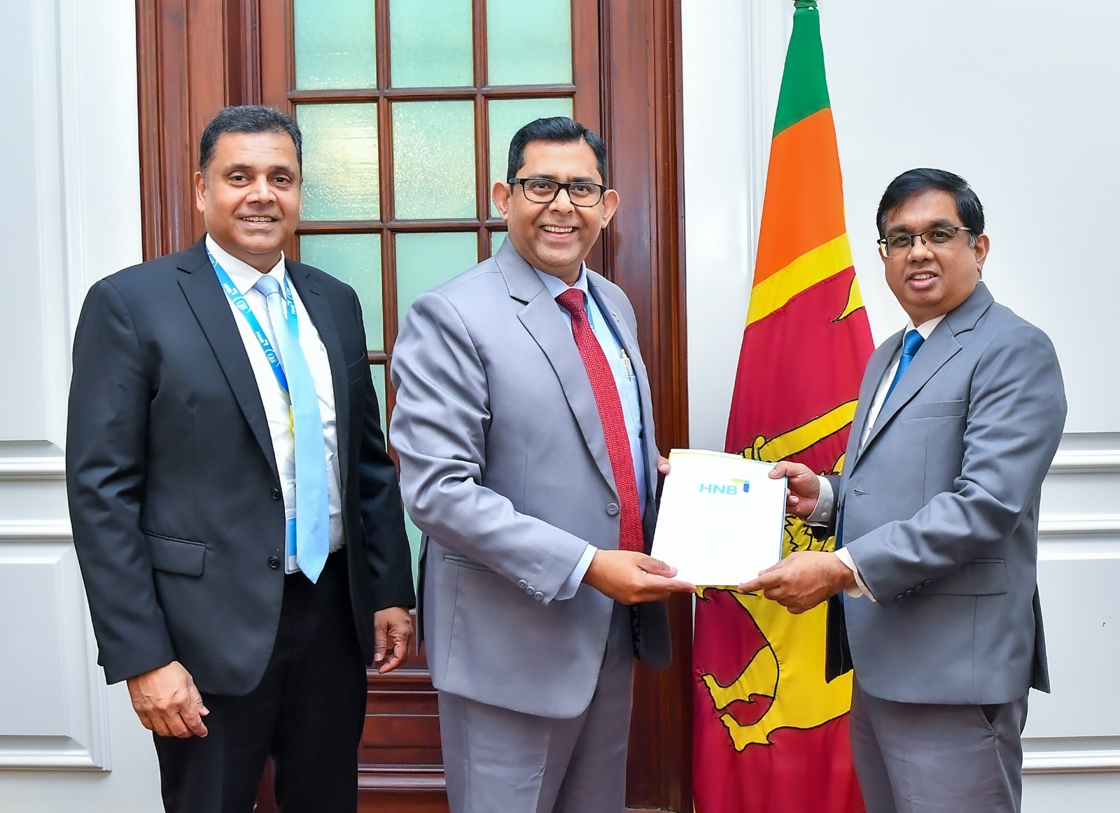 Rebuild Sri Lanka අරමුදලට හැටන් නැෂනල් බැංකුවෙන් රුපියල් මිලියන 100 ක්