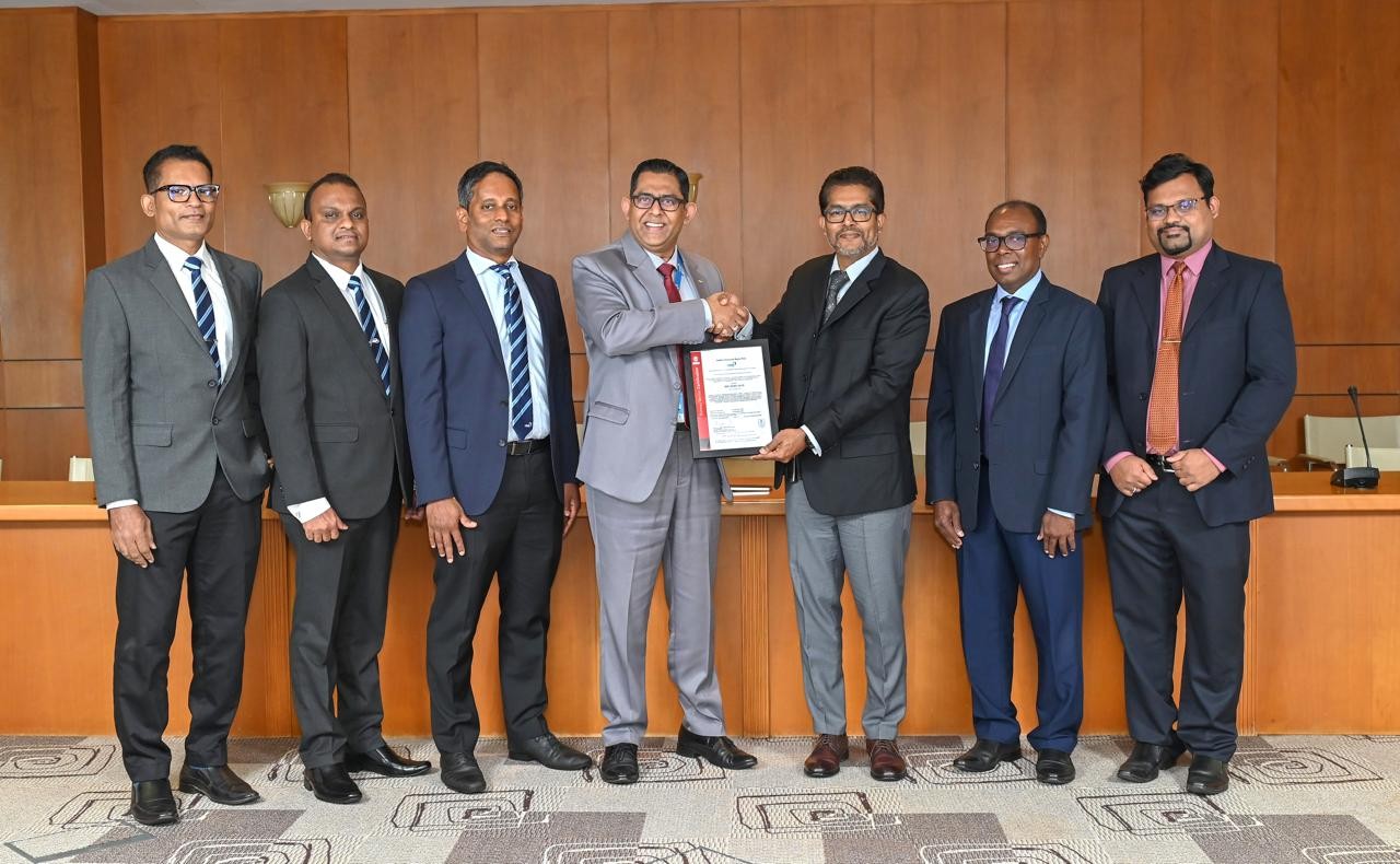 ව්‍යාපාර අඛණ්ඩතාව සහ මෙහෙයුම්වල ශක්තිමත් බව උදෙසා HNB ගෝලීය ISO 22301 සහතිකය හිමි කරගනී