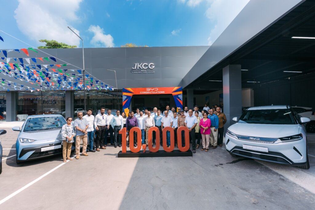 BYD நிறுவனத்தின் 10,000 வாகன விநியோக மைல்கல்