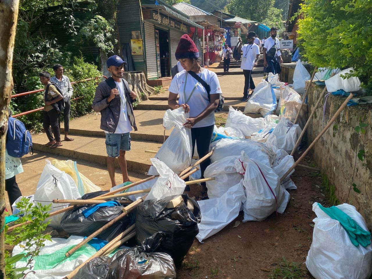 MAS Bodyline Leads Third Consecutive Sri Pada Clean-Up Initiative